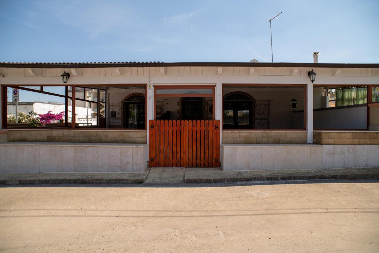 Apartament La Casa Di Luca - By Host4U Pulsano Zewnętrze zdjęcie